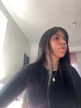 -Naomyy- online show from February 26, 8:09 pm