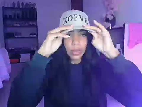 Snapshot of -Naomyy- chatting on October 3, 10:55 pm -Naomyy- online show from October 3, 10:55 pm