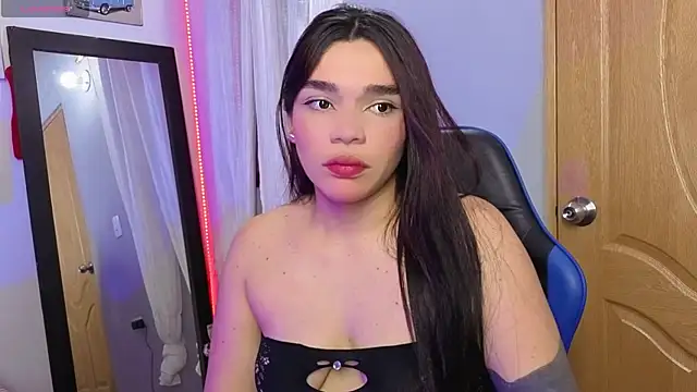 Veronica 111 online show from May 24, 10:53 pm