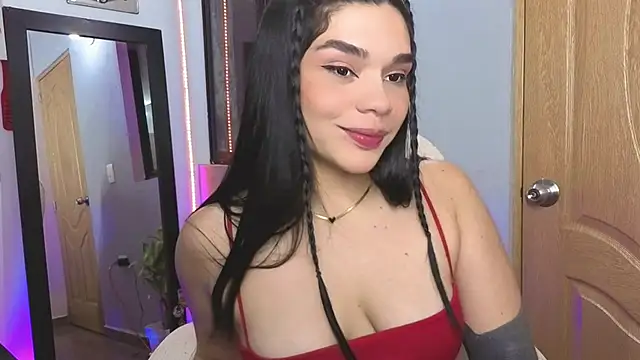 Snapshot of Veronica_111 chatting on December 1, 3:51 am Veronica 111 online show from December 1, 3:51 am