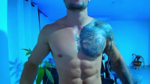 alexander collin02 online show from June 1, 11:15 pm