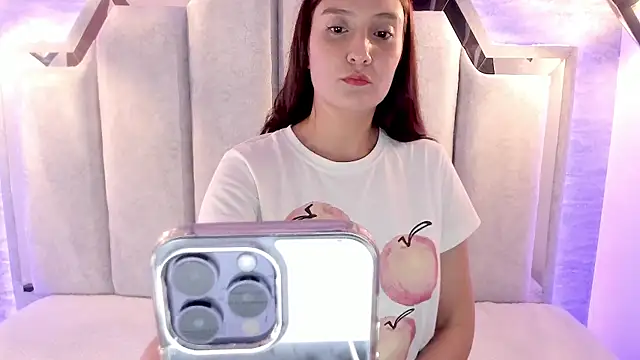  alaia collway  online show from February 4, 12:22 pm