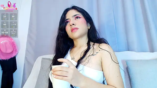 adara johnson   online show from November 10, 11:48 am