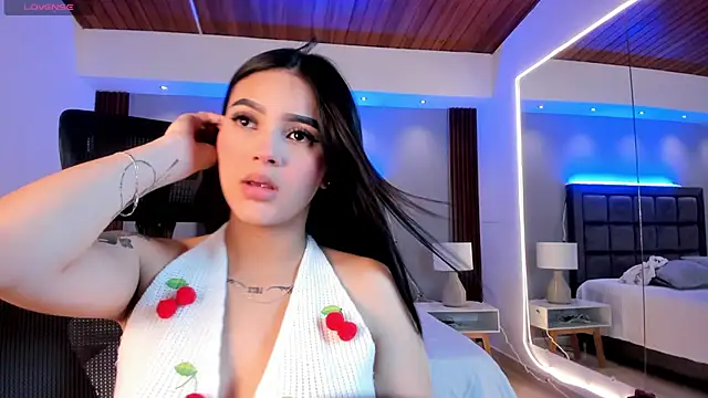 Tifanny Jhoson online show from September 17, 10:23 pm
