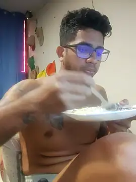 FitGeorge online show from January 11, 6:04 pm