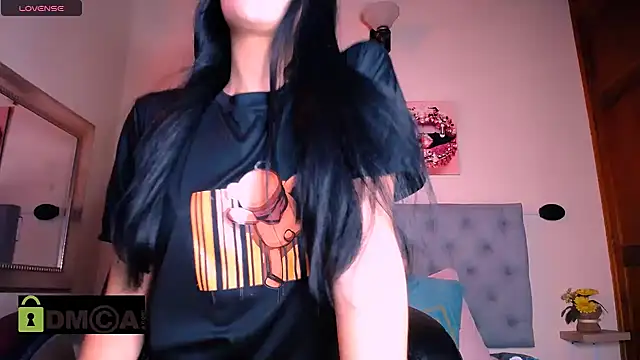 Snapshot of ASHLIE_DIXON1 chatting on March 19, 4:45 pm ASHLIE DIXON1 online show from March 19, 4:45 pm