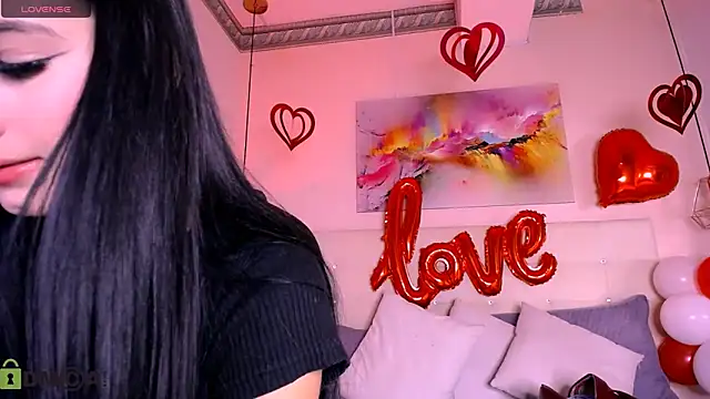 Snapshot of ASHLIE_DIXON1 chatting on February 11, 7:02 am ASHLIE DIXON1 online show from February 11, 7:02 am