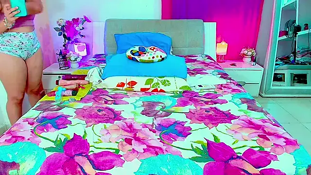 Kendralove31xxx online show from October 20, 2:46 am