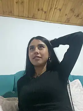 Snapshot of sophie_conor chatting on February 19, 6:44 am sophie conor online show from February 19, 6:44 am