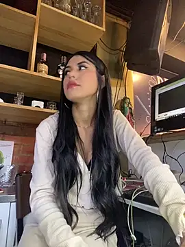 Snapshot of sophie_conor chatting on January 28, 10:34 pm sophie conor online show from January 28, 10:34 pm