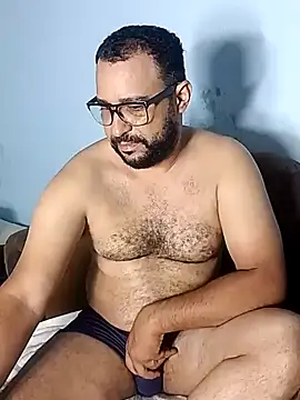 Snapshot of friendsloversex chatting on January 27, 4:20 am friendsloversex online show from January 27, 4:20 am