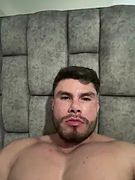 garageboy94 online show from February 16, 4:53 pm