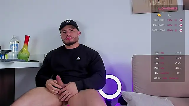 garageboy94 online show from February 19, 7:37 pm