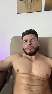 garageboy94 online show from February 7, 11:34 pm