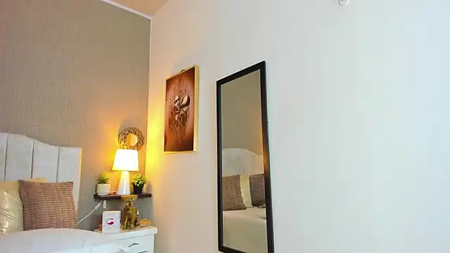 Snapshot of ValeryLovee chatting on November 28, 3:07 am ValeryLovee online show from November 28, 3:07 am