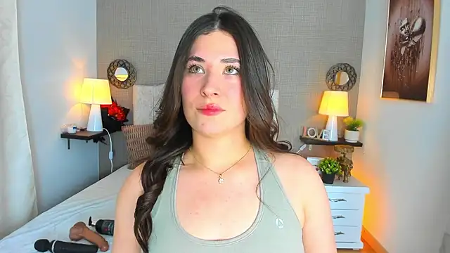ValeryLovee online show from July 18, 3:04 am