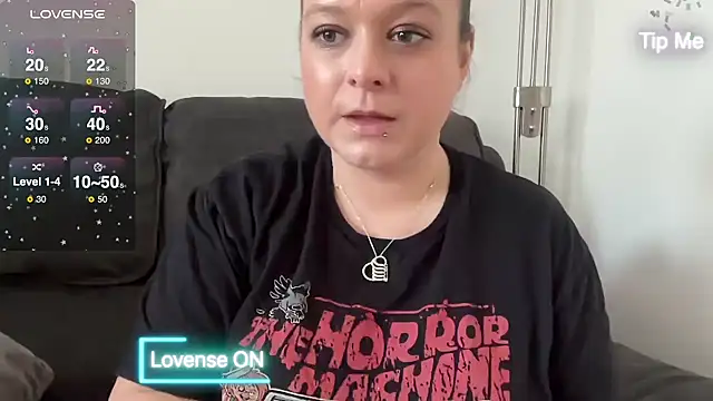 NaughtyWifeUK online show from February 27, 2:43 pm