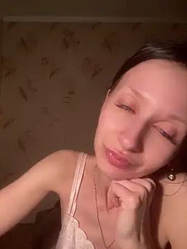 Starry Siren online show from April 10, 8:27 pm