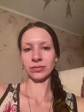 Starry Siren online show from April 4, 6:58 pm