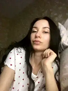 Starry Siren online show from January 7, 6:02 pm