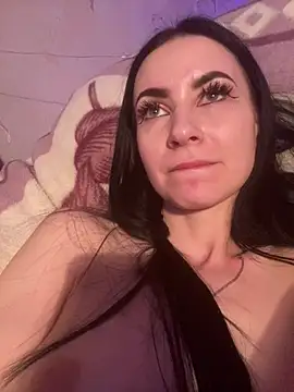 Starry Siren online show from February 8, 6:16 pm