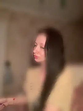 Starry Siren online show from April 7, 5:59 pm