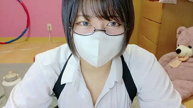 Snapshot of _usya_2525 chatting on October 28, 3:22 pm usya 2525 online show from October 28, 3:22 pm