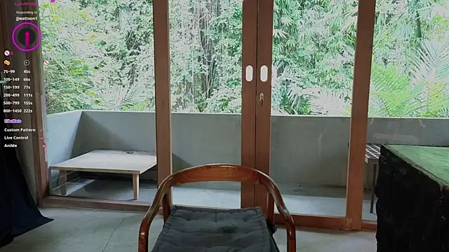 adele lyv online show from February 13, 7:56 am