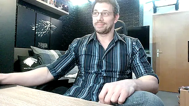 dreamwallker21 online show from December 22, 5:35 pm