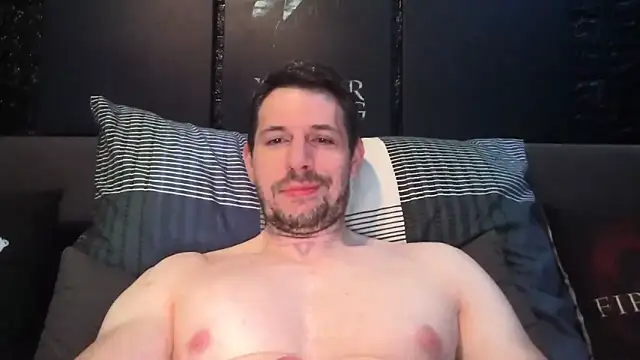 dreamwallker21 online show from May 17, 8:36 am