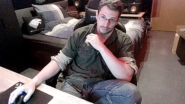 dreamwallker21 online show from May 14, 9:56 pm