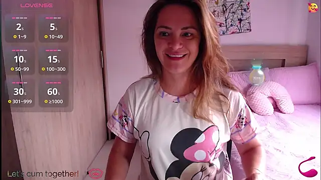 ParisW online show from September 17, 12:40 pm