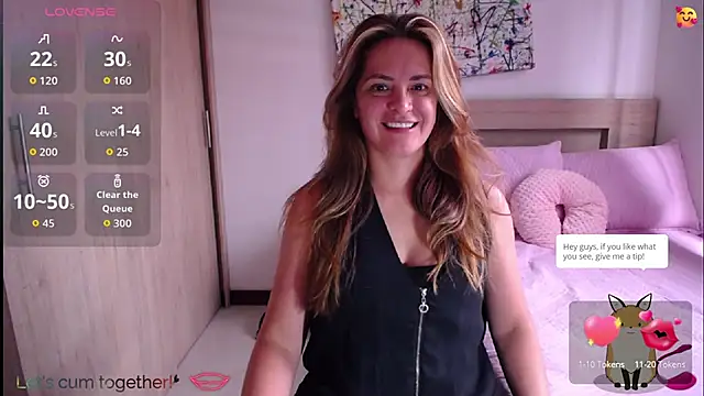 ParisW online show from September 16, 4:52 pm