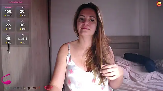 ParisW online show from April 29, 12:20 pm