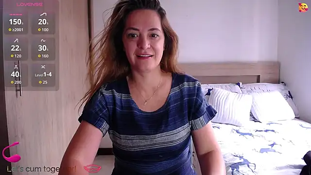 ParisW online show from August 3, 4:13 pm