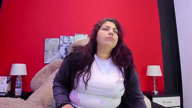 Kendra Hot1 online show from February 19, 11:06 am