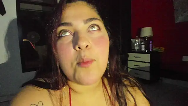 Kendra Hot1 online show from February 25, 2:04 pm