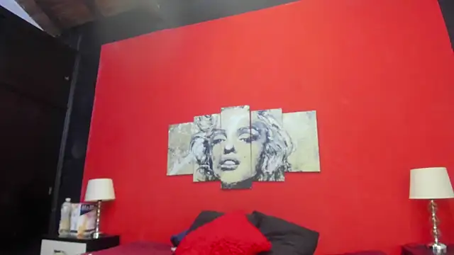 Kendra Hot1 online show from March 3, 11:00 am