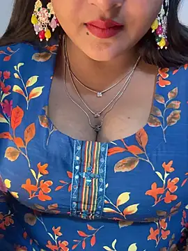 Ayesha mahi online show from February 7, 9:28 am