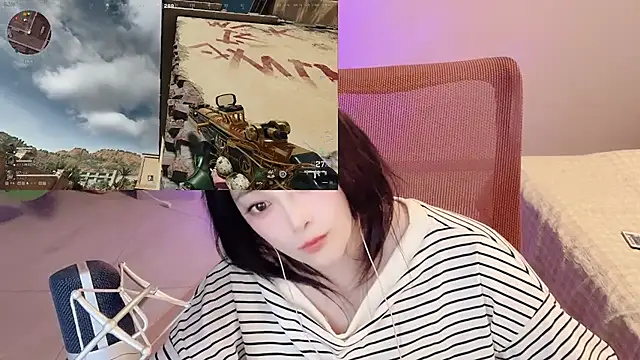 Daisy-77 online show from May 13, 2:02 pm