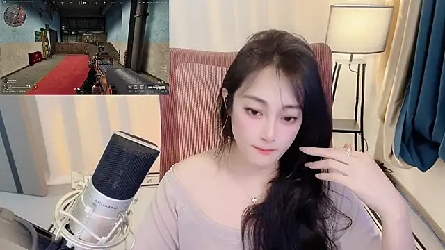 Snapshot of Daisy-77 chatting on June 12, 1:42 pm Daisy-77 online show from June 12, 1:42 pm
