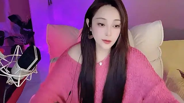 Snapshot of Daisy-77 chatting on October 15, 12:57 pm Daisy-77 online show from October 15, 12:57 pm