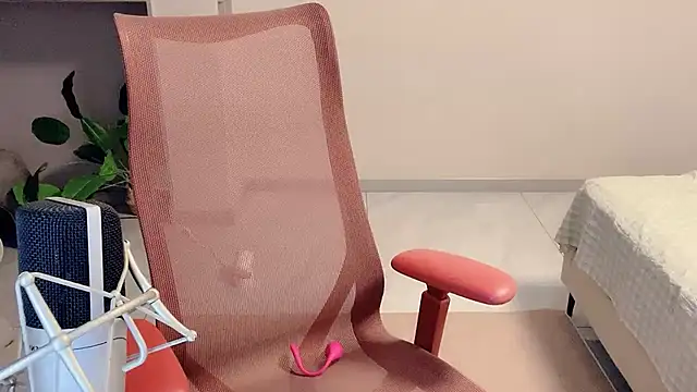 Daisy-77 online show from December 17, 10:26 pm