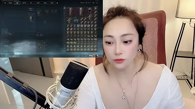 Snapshot of Daisy-77 chatting on June 19, 1:06 pm Daisy-77 online show from June 19, 1:06 pm