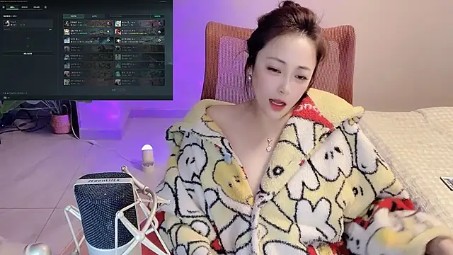 Daisy-77 online show from February 24, 1:12 pm