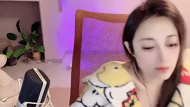 Daisy-77 online show from December 4, 6:18 pm