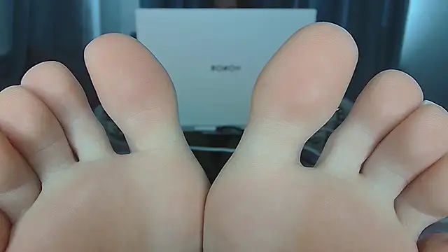 AgnesMillerS online show from January 7, 11:04 am