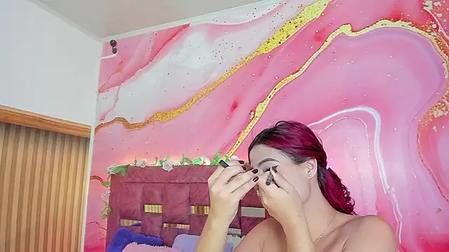 Daisy  rose online show from March 10, 2:59 am