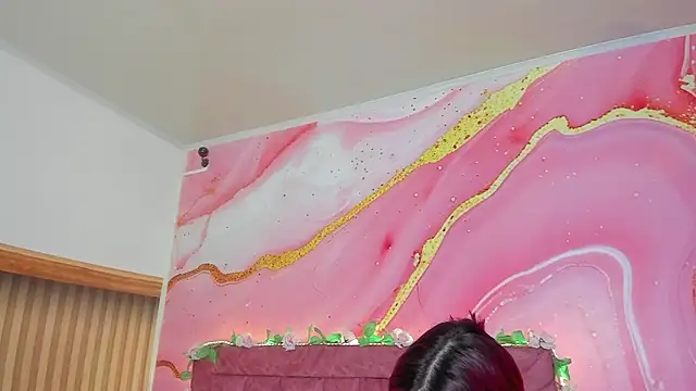 Daisy  rose online show from February 28, 3:06 am