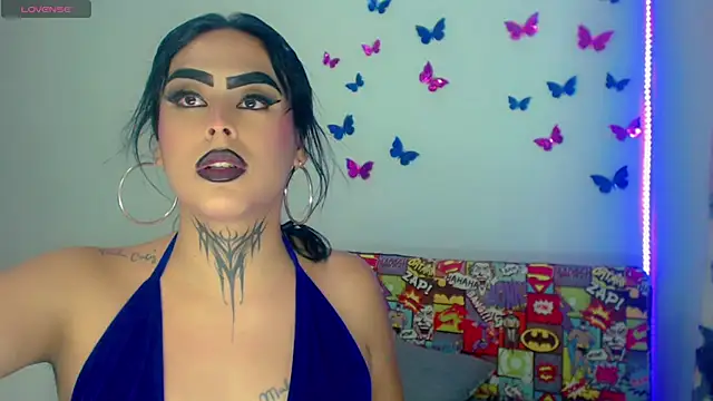 Perla Hotcortes online show from June 7, 6:18 am